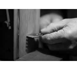 GRIFFE A FRAPPER (série 702)