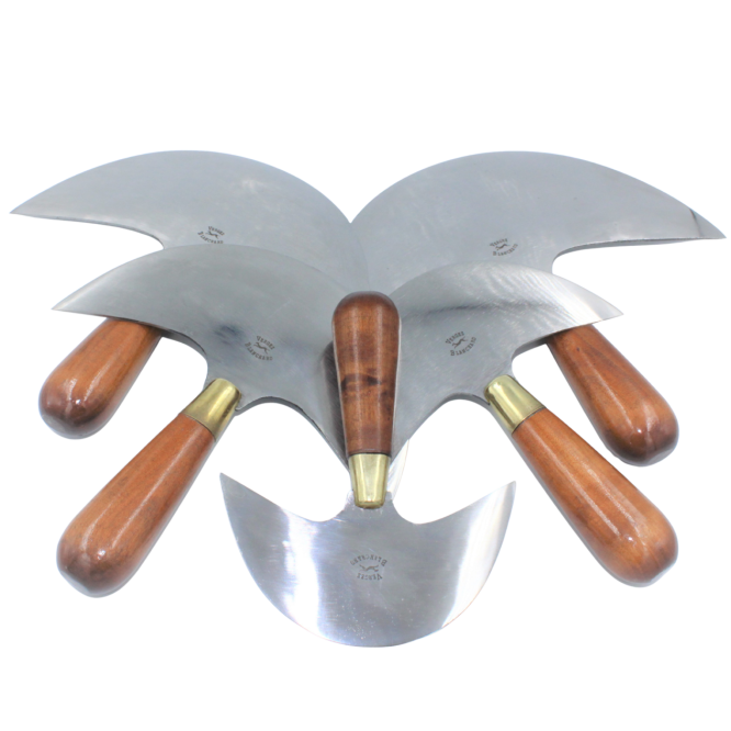 COLTELLO A MEZZALUNA