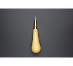 Punteruolo per cordonare con manico in bosso