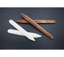 Leather burnisher bakelised wood fibre