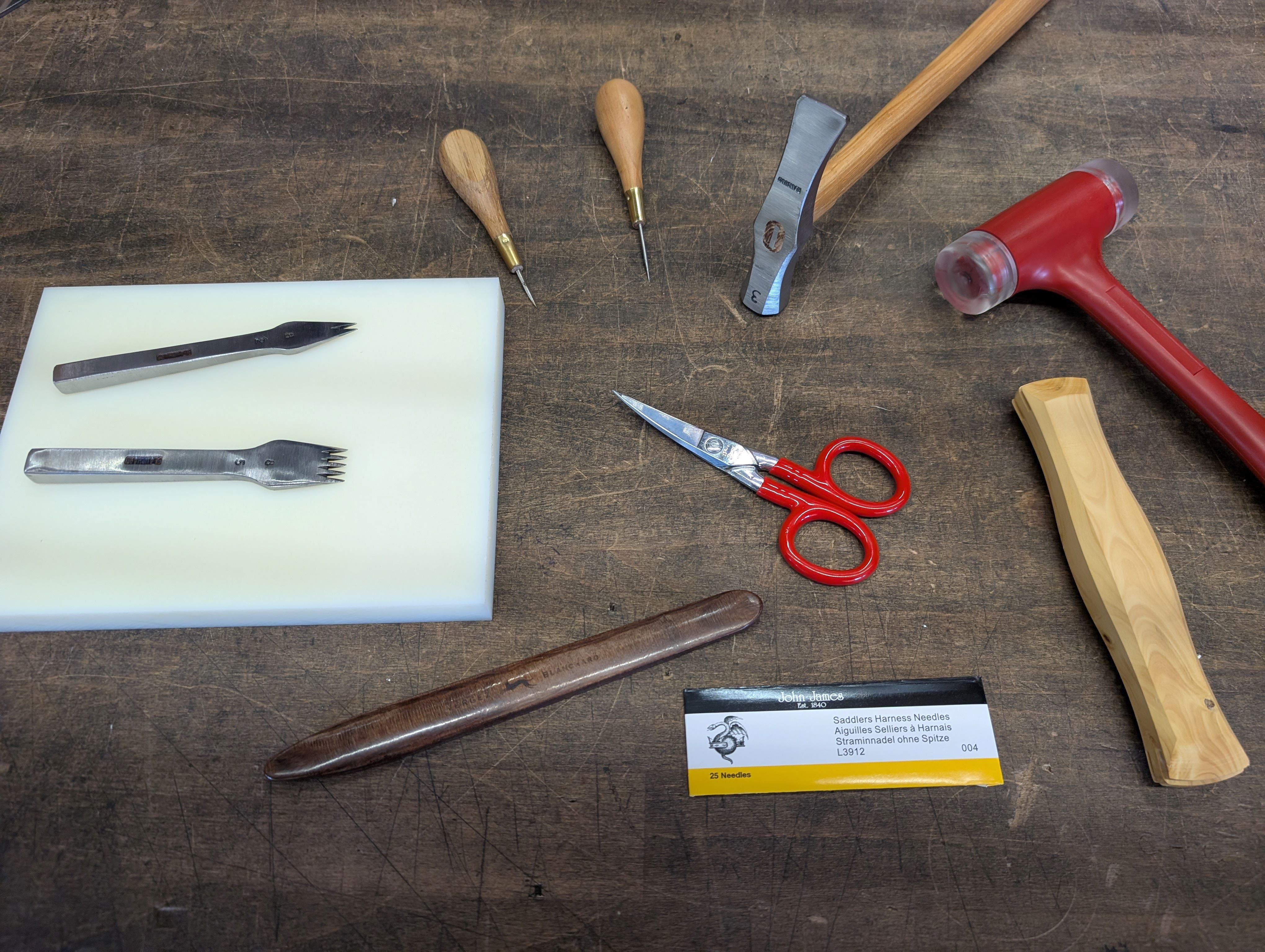 Leather sewing tool kit