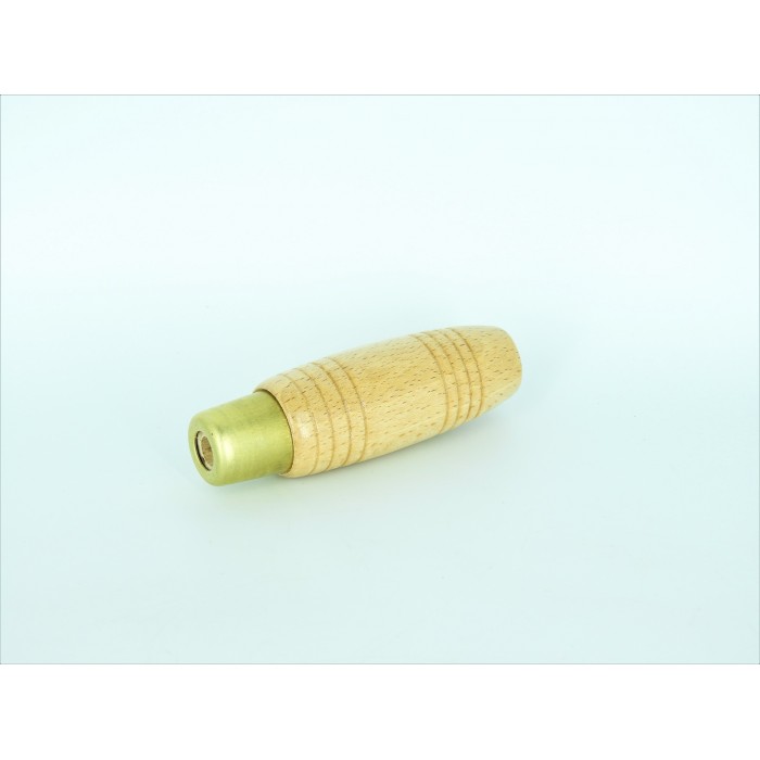 Spare handle for varnished wood roofing tool