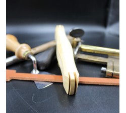 Formoir da pelletteria in bosso 170 mm