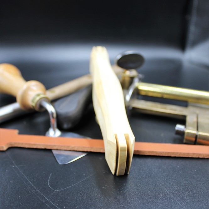 FORMOIR MALLETIER EN BUIS 17cm