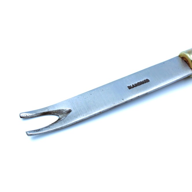 FOURCHETTE A EBAVURER FORME CUILLERE