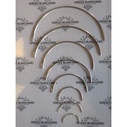 Set di 8 aghi curvi