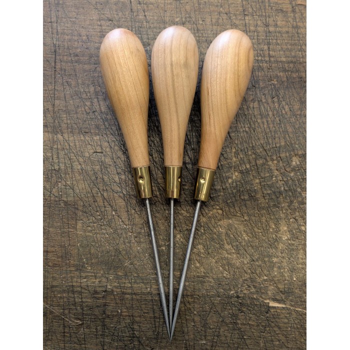 Round leather sewing awl with handle - 8 to 10cm