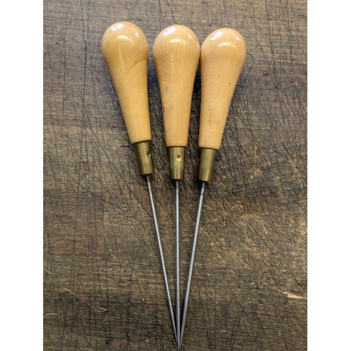 Round leather sewing awl with handle - 11 to 13cm