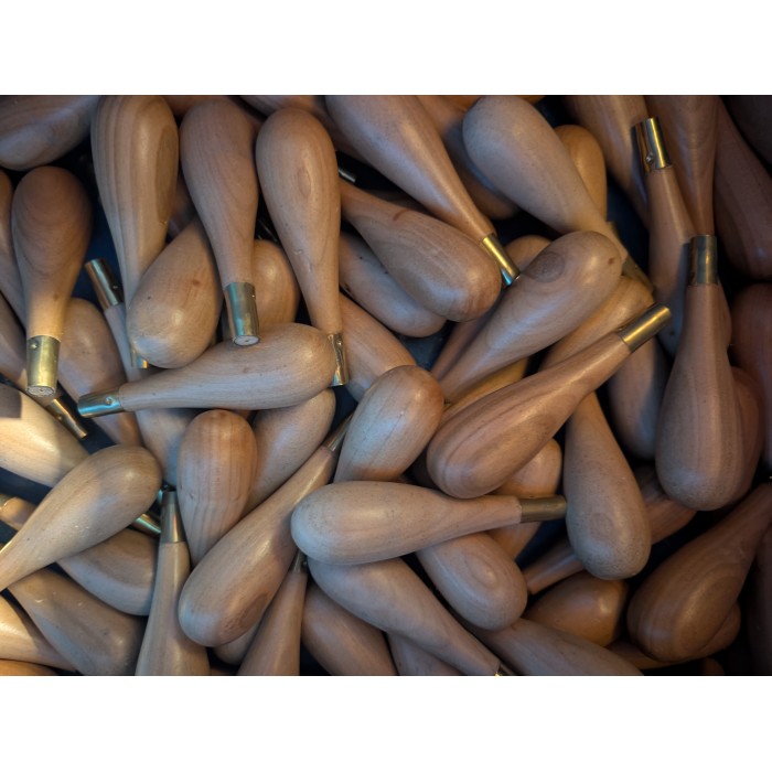 Mango grande para aguja redonda – Cerezo