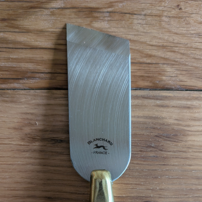 Couteau à parer