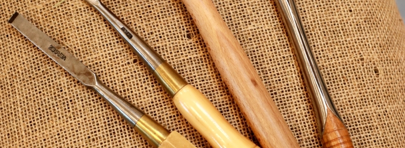 Outils tapissier