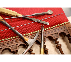 Les meilleurs outils de tapissier : tradition & excellence française